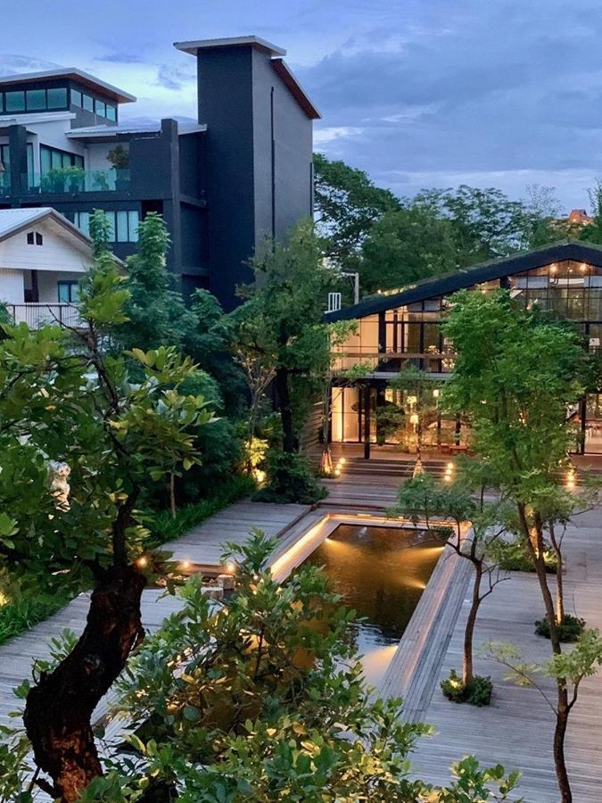 Home Chiang Mai Extérieur photo